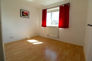 Bedroom- click for photo gallery